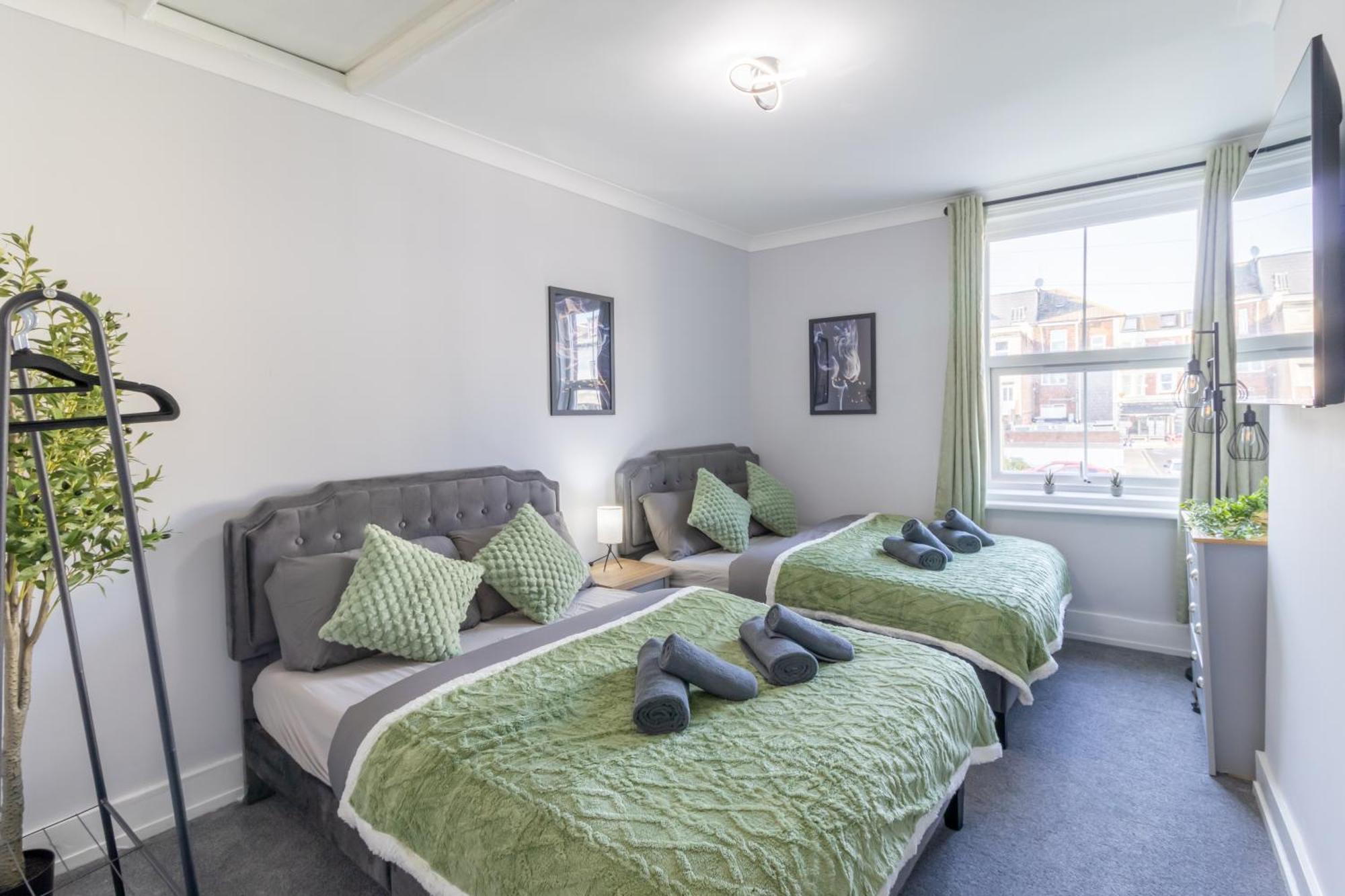 Open Mind Property - Apartment With 2 Double Beds Portsmouth Zewnętrze zdjęcie